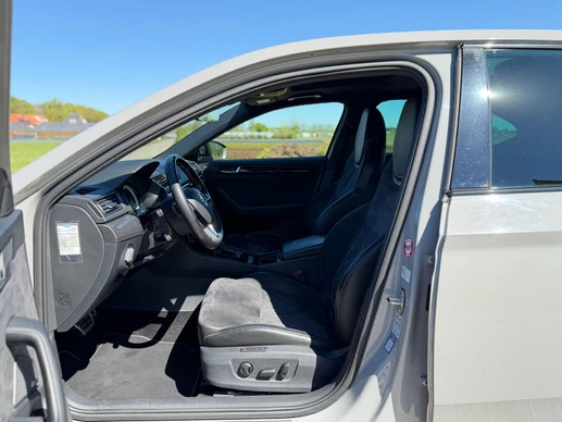 Škoda Superb - Afbeelding 6 van 30
