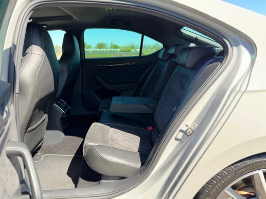 Škoda Superb - Afbeelding 8 van 30