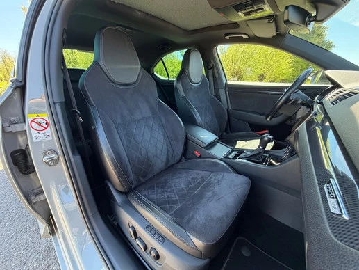 Škoda Superb - Afbeelding 10 van 30