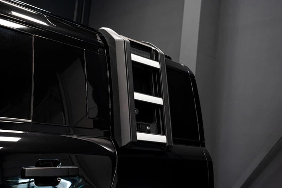 Land Rover Defender - Afbeelding 7 van 30