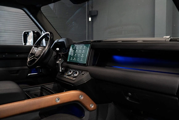 Land Rover Defender - Afbeelding 18 van 30