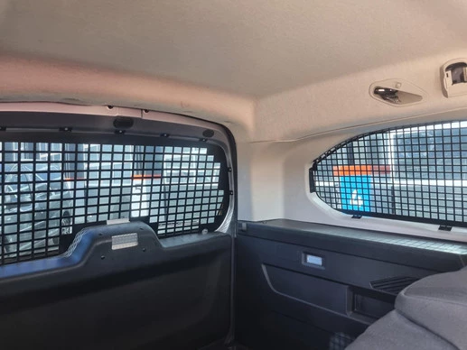Opel Combo - Afbeelding 21 van 28