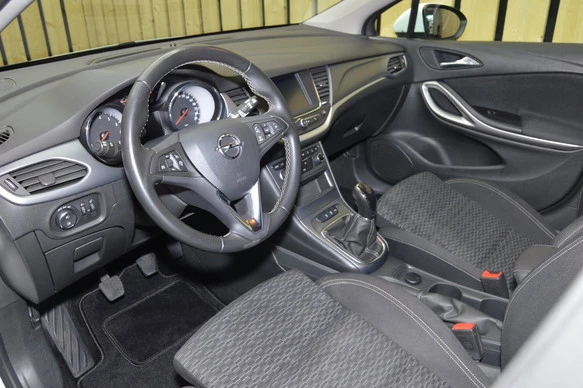 Opel Astra - Afbeelding 27 van 30