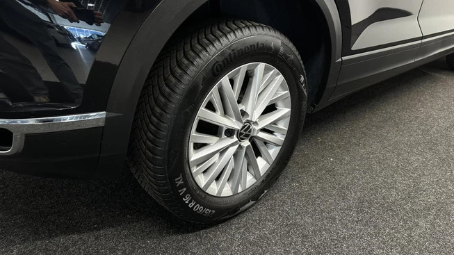Volkswagen T-Roc - Afbeelding 16 van 30