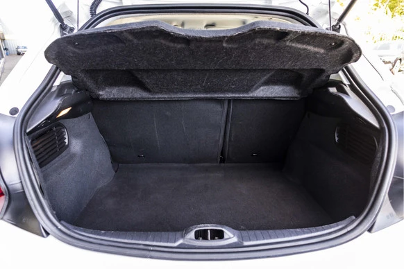 Peugeot 208 - Afbeelding 14 van 30