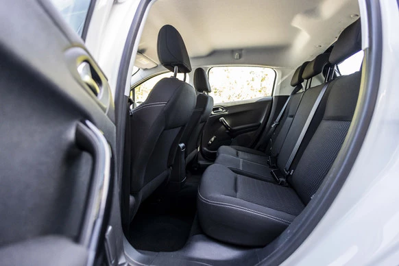 Peugeot 208 - Afbeelding 15 van 30