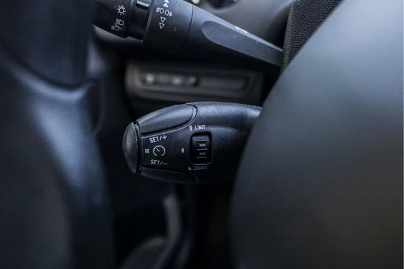 Peugeot 208 - Afbeelding 28 van 30