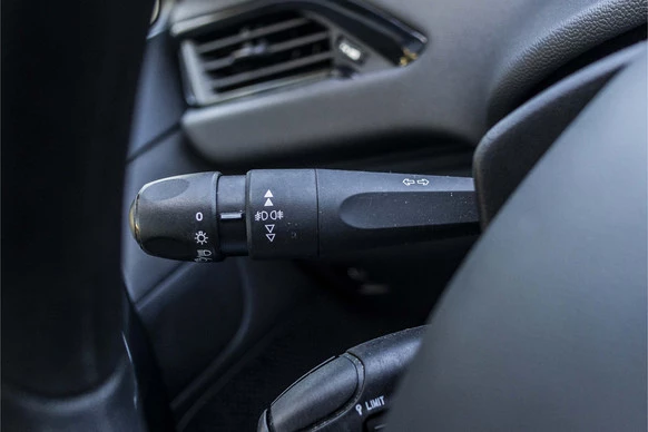 Peugeot 208 - Afbeelding 29 van 30