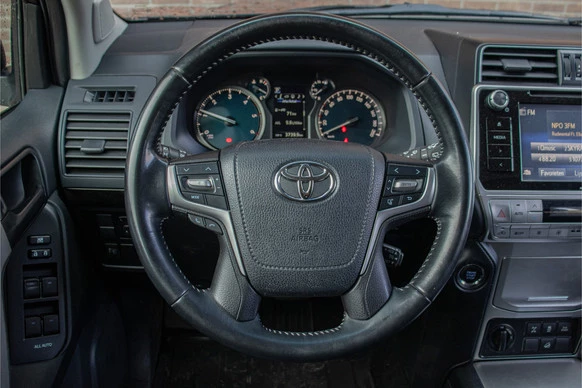 Toyota Land Cruiser - Afbeelding 11 van 30
