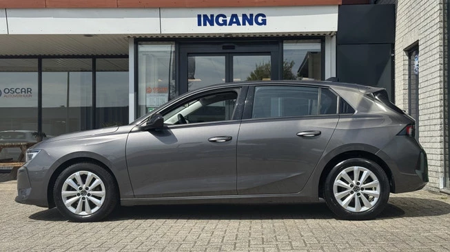 Opel Astra - Afbeelding 2 van 18