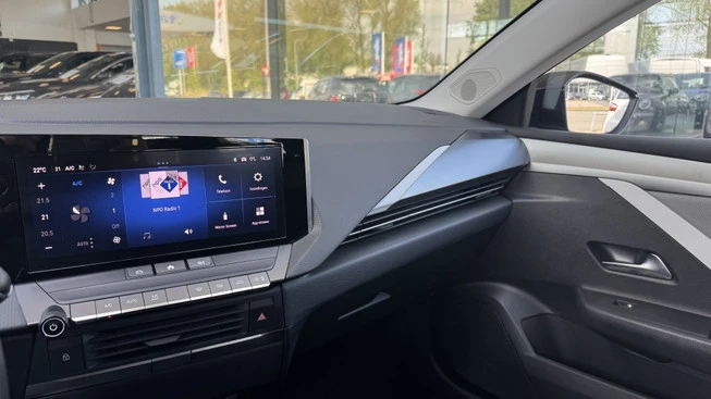 Opel Astra - Afbeelding 13 van 18
