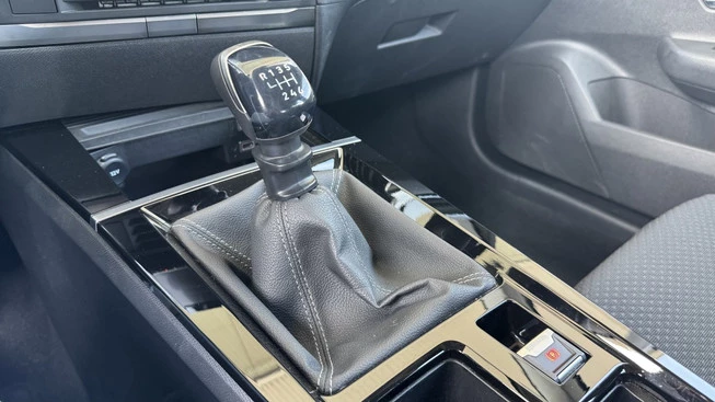 Opel Astra - Afbeelding 15 van 18