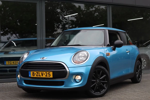 MINI One leasen