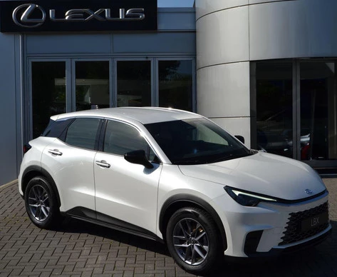 Lexus LBX