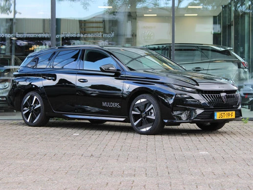 Peugeot e-308