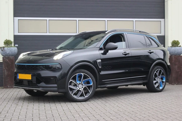 Lynk & Co 01