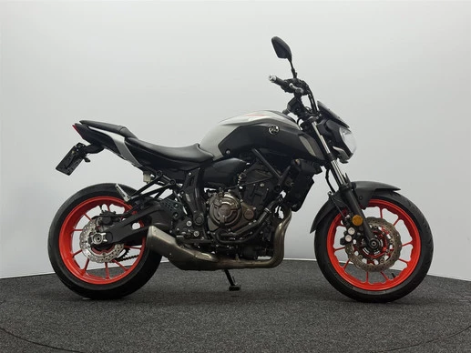 Yamaha MT 07 leasen