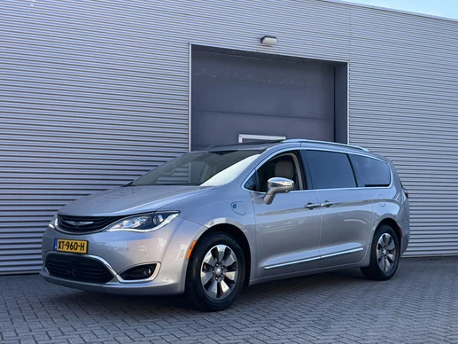Chrysler Pacifica leasen