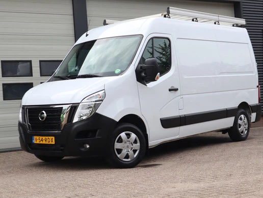 Nissan Interstar