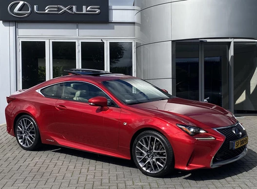 Lexus RC