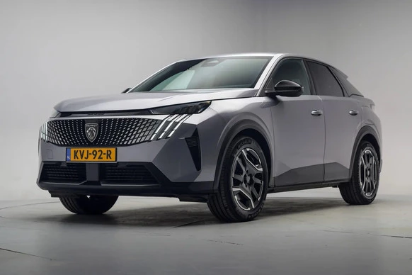 Peugeot e-3008