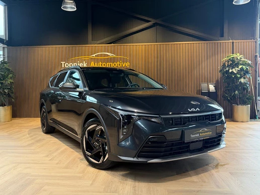 Kia K4