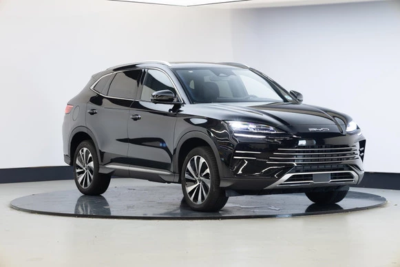BYD SEAL U