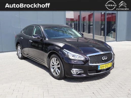 Infiniti Q - Afbeelding 1 van 28