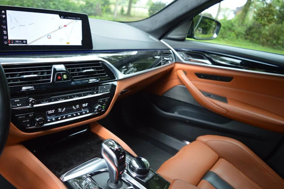 BMW M5 - Afbeelding 9 van 17