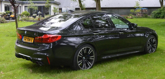 BMW M5 - Afbeelding 15 van 17