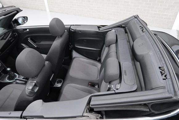 Volkswagen Beetle - Afbeelding 25 van 30
