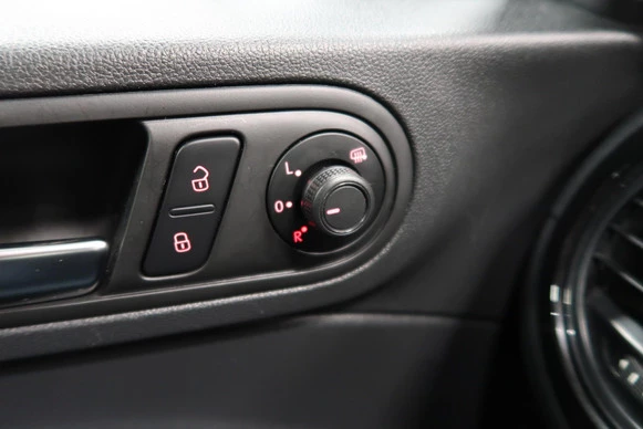 Volkswagen Beetle - Afbeelding 21 van 30