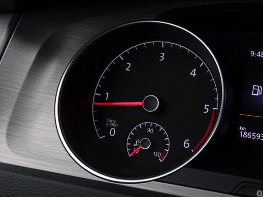 Volkswagen Golf - Afbeelding 15 van 30