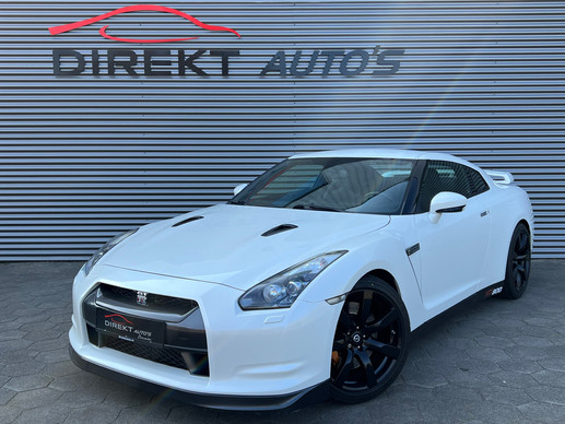 Nissan GT-R - Afbeelding 1 van 23