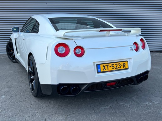 Nissan GT-R - Afbeelding 3 van 23