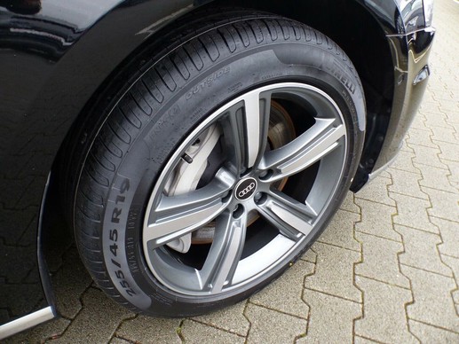 Audi A8 - Afbeelding 4 van 18