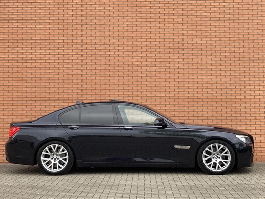 BMW 7 Serie - Afbeelding 4 van 30