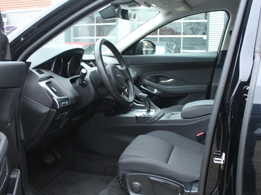 Jaguar E-PACE - Afbeelding 7 van 30