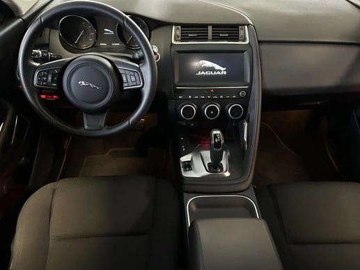Jaguar E-PACE - Afbeelding 9 van 30