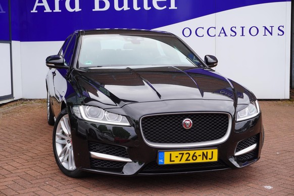 Jaguar XF - Afbeelding 24 van 28