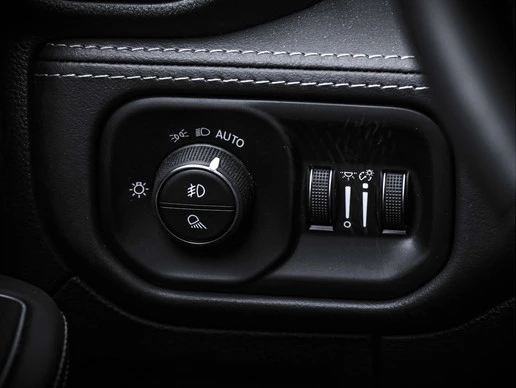 Dodge Ram 1500 - Afbeelding 16 van 29