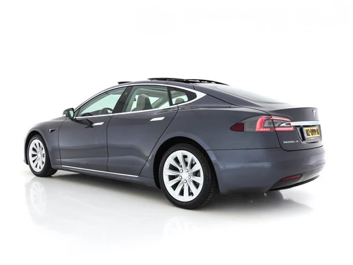 Tesla Model S - Afbeelding 4 van 30