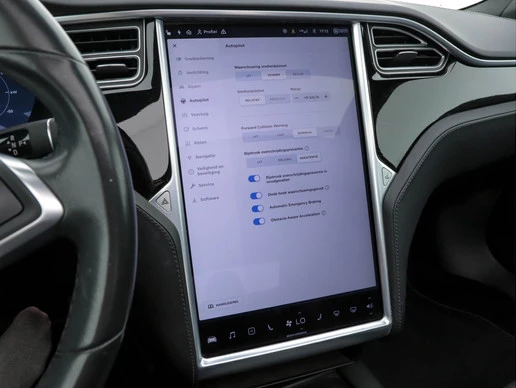 Tesla Model S - Afbeelding 14 van 30