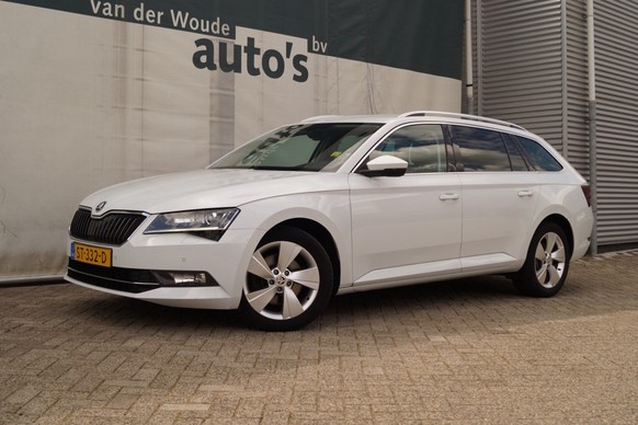 Škoda Superb - Afbeelding 2 van 24