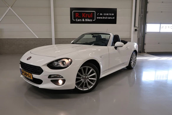 Fiat 124 Spider - Afbeelding 1 van 30