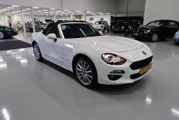 Fiat 124 Spider - Afbeelding 25 van 30