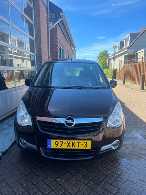 Opel Agila - Afbeelding 2 van 9