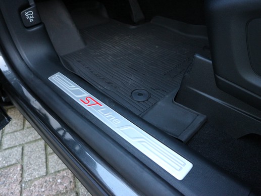 Ford Explorer - Afbeelding 10 van 30