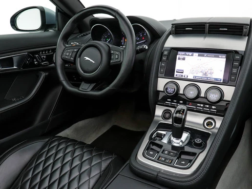 Jaguar F-Type - Afbeelding 10 van 30