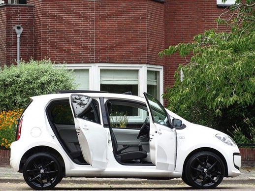 Volkswagen up! - Afbeelding 3 van 30